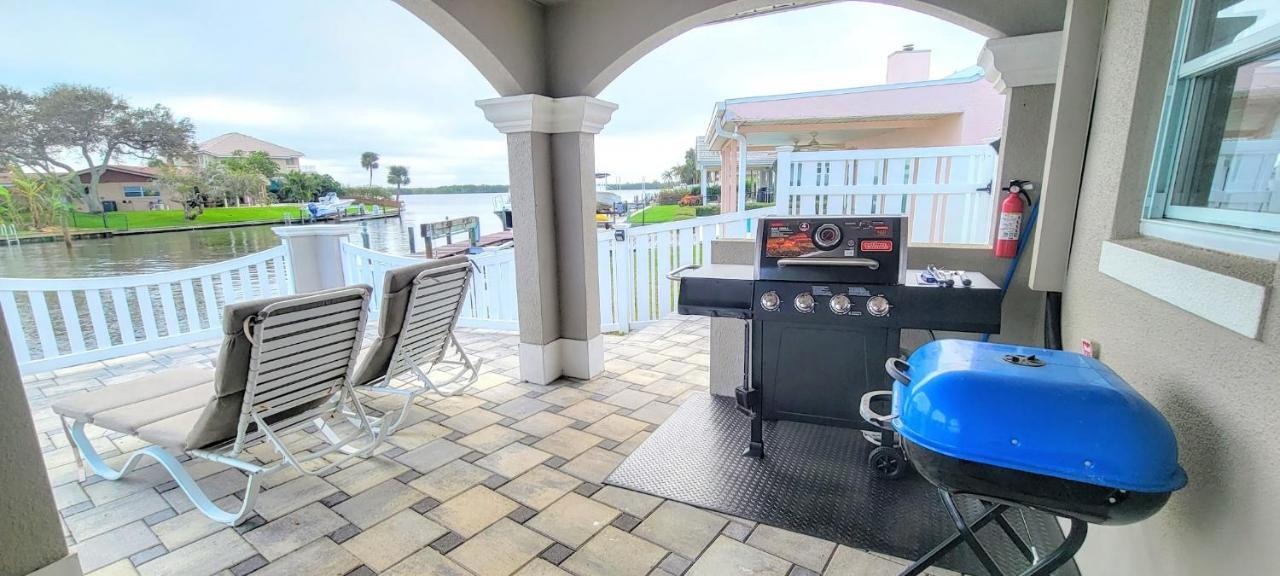 Dolphin Cove In Cocoa Fl Cocoa Beach
